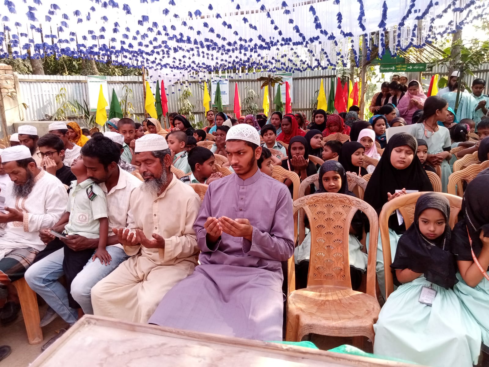 ইতকান স্কুলের বার্ষিক মিলাদ ও পবিত্র কুরআনের সবক প্রদান অনুষ্ঠান – ২০২৬ অনুষ্ঠিত হয়েছে।